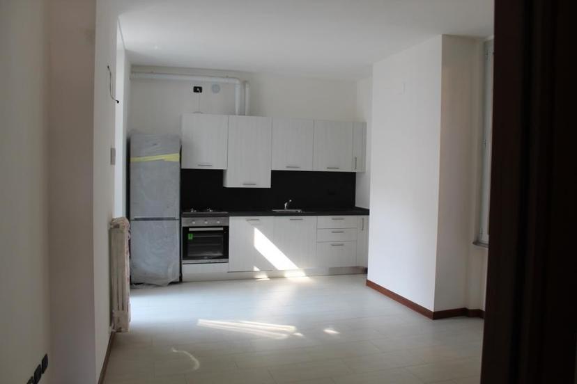 Bilocale in Via Vittorio Emanuele II 8, Monza — foto 2 di 5