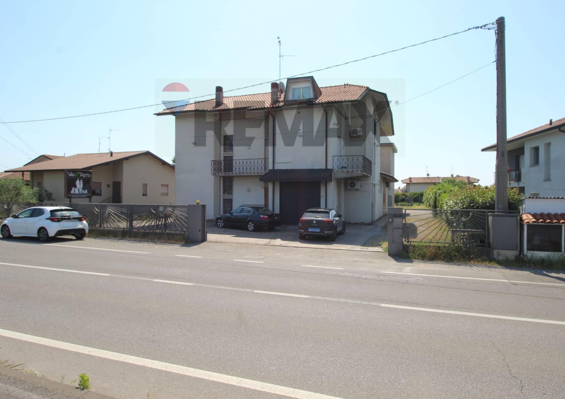 Casa indipendente in Via Padergnone 26, Zanica