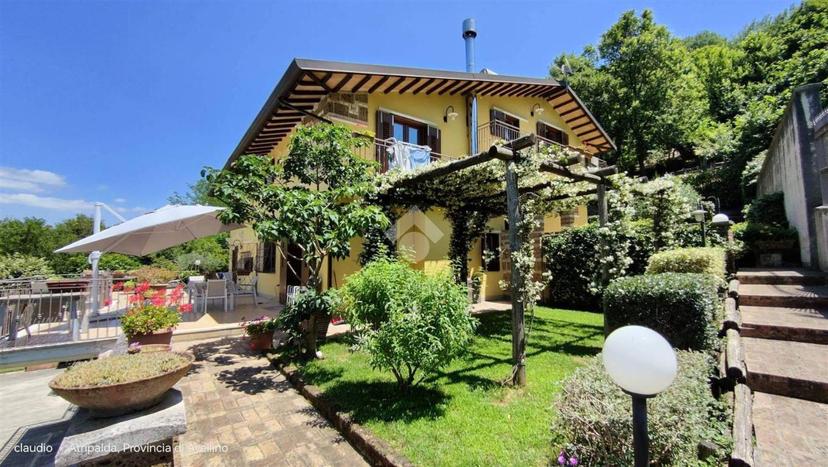 Villa in Contrada Castello, Atripalda — foto 4 di 5