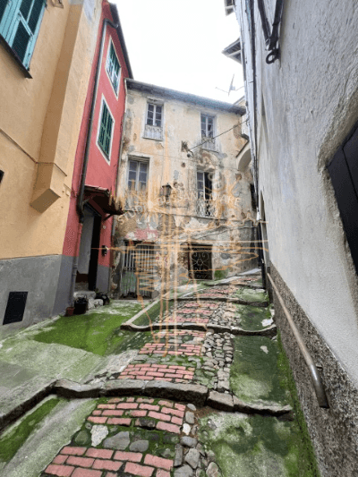 Appartamento in Via Celio, Ceriana