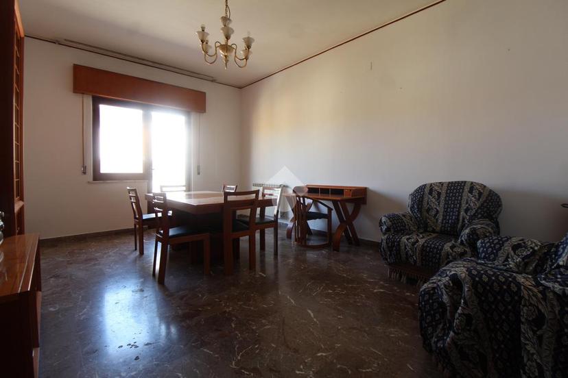 Quadrilocale in Via Briatico 25, Villa San Giovanni — foto 2 di 5
