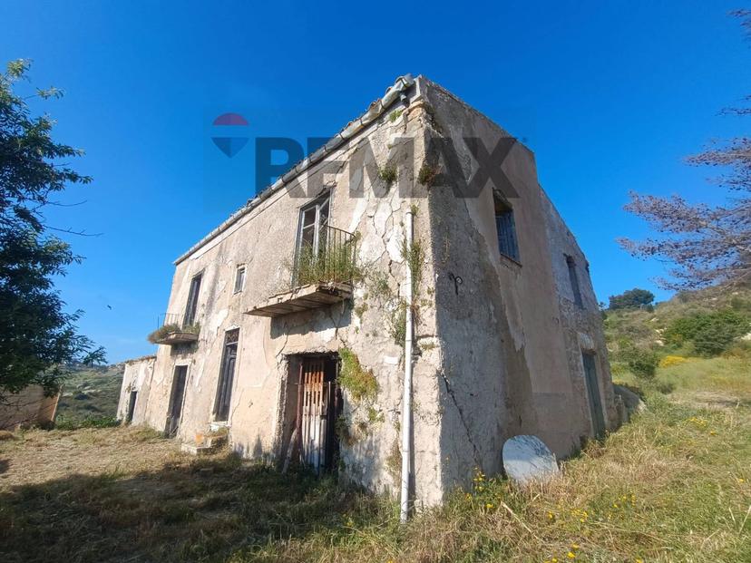 Rustico in Contrada Pizzo Priolo Snc, Favara — foto 2 di 5