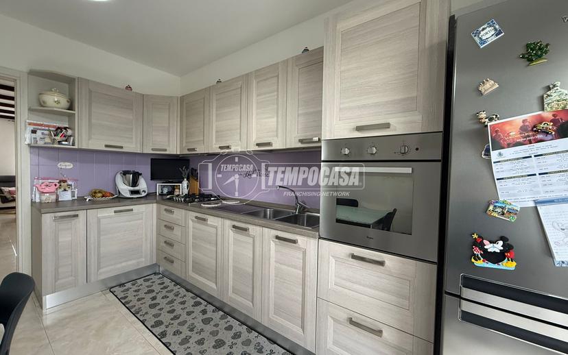 Trilocale in Via Giosuè Carducci 10/B, Santo Stefano Ticino — foto 2 di 5