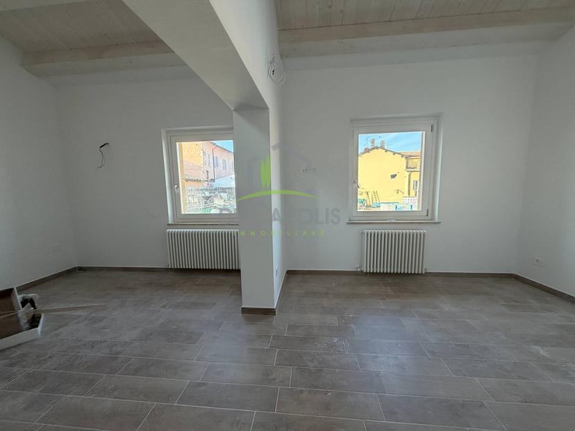 Bilocale in Via dei Conti, Ascoli Piceno — foto 3 di 5