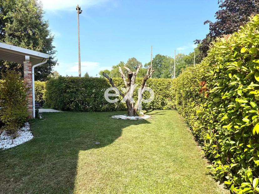 Villa bifamiliare, Annone Veneto — foto 4 di 5