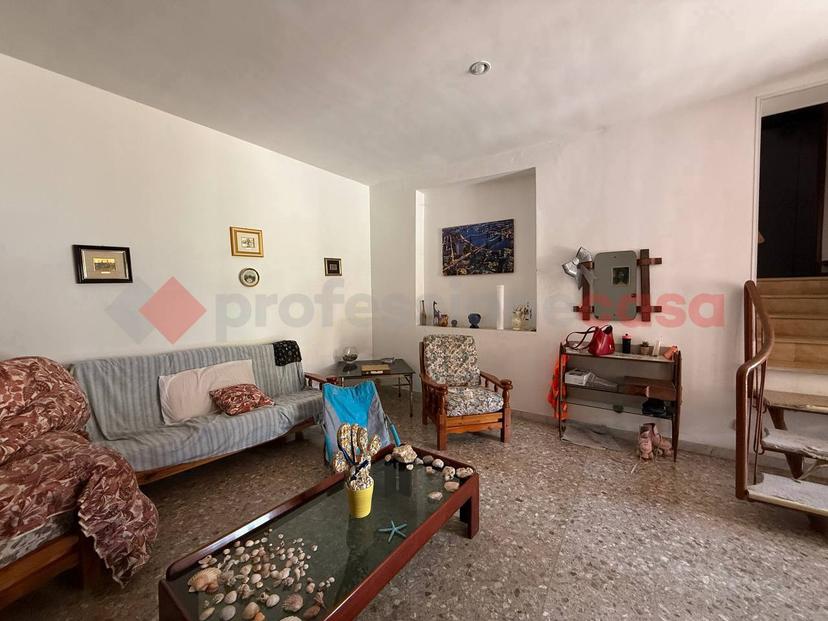 Villa in Via Mitili 4, Taranto — foto 3 di 5