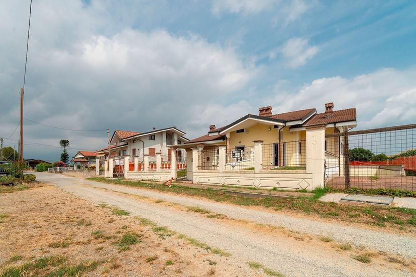 Porzione di casa in Via Cuneo, Barge — foto 4 di 5