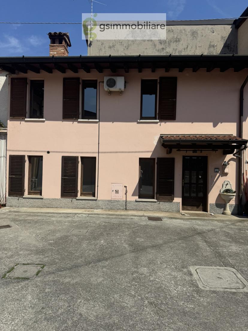 Bilocale in Via Molino Vecchio 113, Borgosatollo