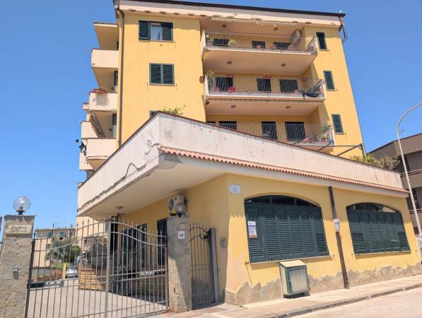 Appartamento in Via Angelo Musco 70, Barcellona Pozzo di Gotto — foto 2 di 5