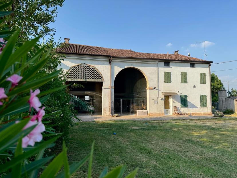 Casa indipendente in Via Rovenega Snc, Montagnana — foto 2 di 5