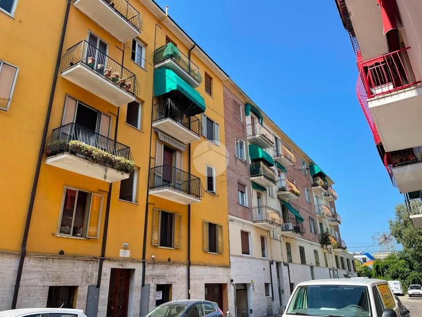 Trilocale in Via Olimpia Morata 27, Ferrara