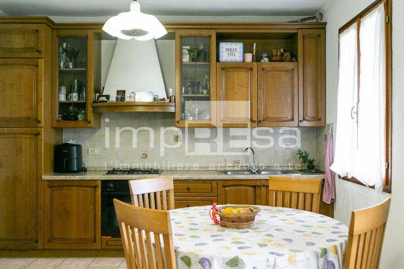 Trilocale in Piazza Umberto Primo 25, Meduna di Livenza — foto 2 di 5