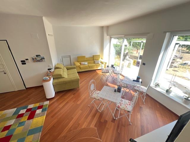 Casa indipendente in Via Provinciale per San Vito 126, Brindisi — foto 3 di 5
