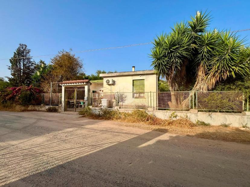 Villa in Via Rio Ulassai 9, Quartu Sant'Elena — foto 2 di 5