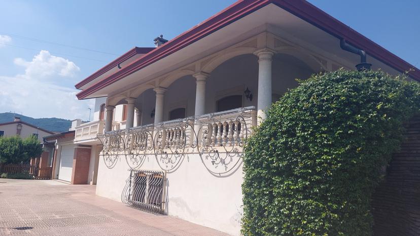 Villa in Via Odone, Nanto — foto 3 di 5