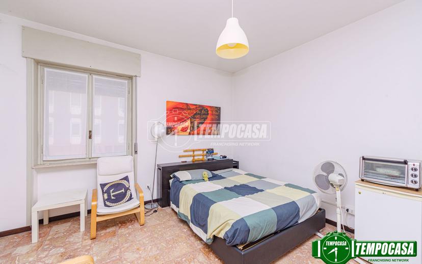 Trilocale in Via Moruzzi, Pavia