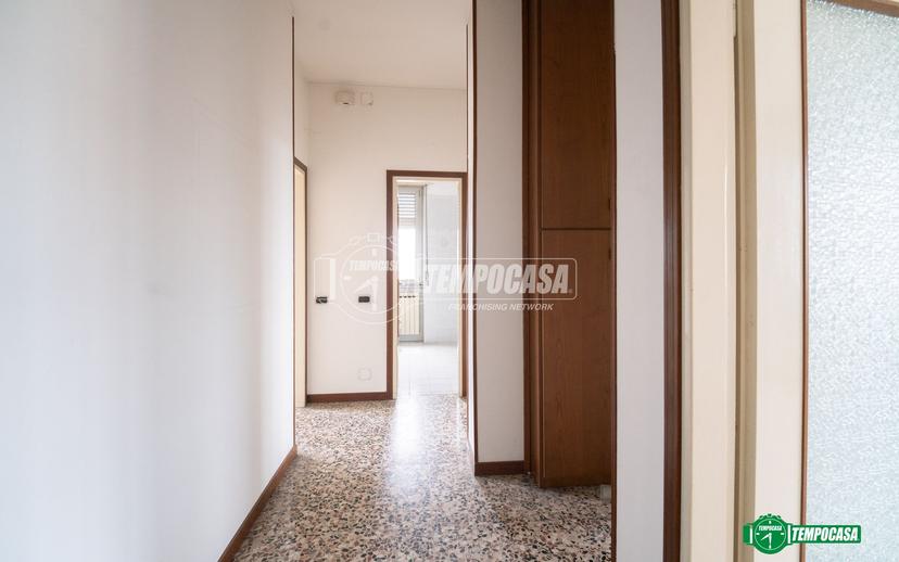 Trilocale in Via Orsenigo 12, Nova Milanese — foto 5 di 5