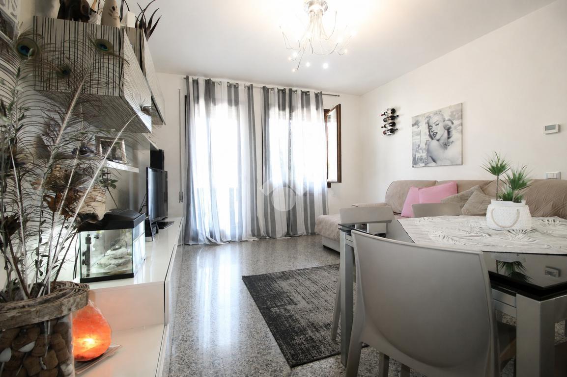 Quadrilocale in Via Lissaro 1, Campodoro