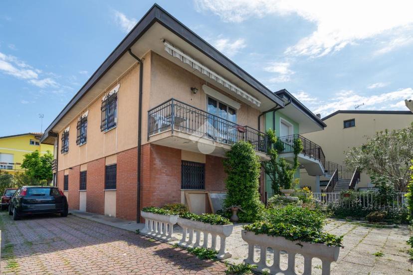 Casa indipendente in Via Semprini 18, Cesenatico — foto 3 di 5