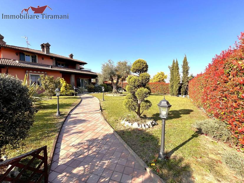 Villa in Viustino, San Giorgio Piacentino — foto 2 di 5