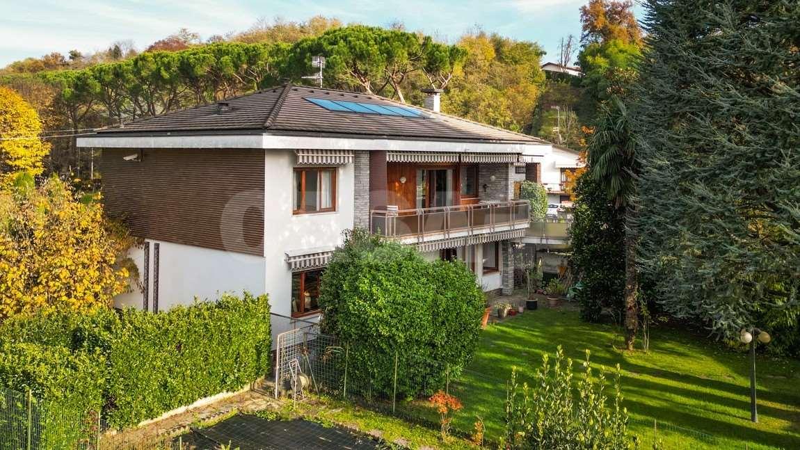 Villa unifamiliare in Via General Cadorna 20, Malnate