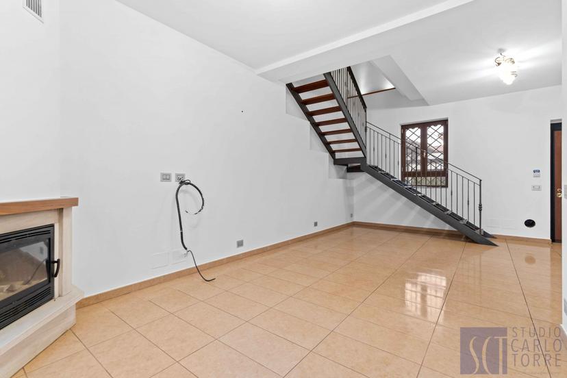 Villa in Via Luciano Manara, 21, San Giuliano Milanese