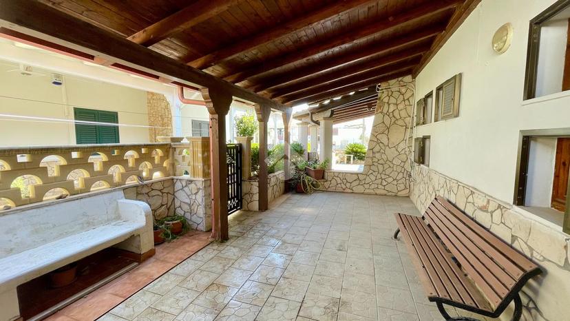 Casa indipendente in Via Ammiraglio Caracciolo, Salve — foto 3 di 5