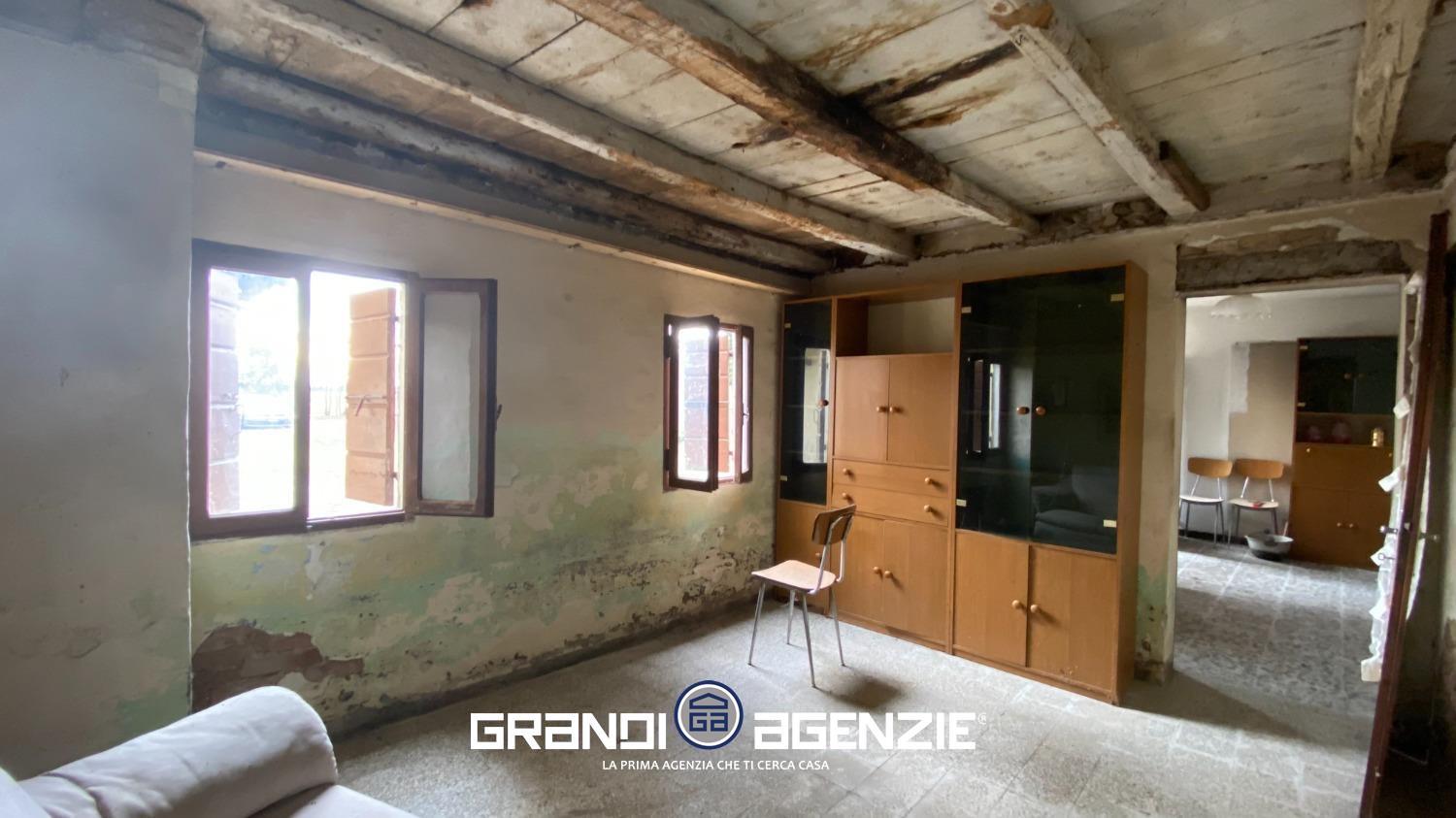 Villa a schiera in Via Guglielmo Oberdan 9, Istrana