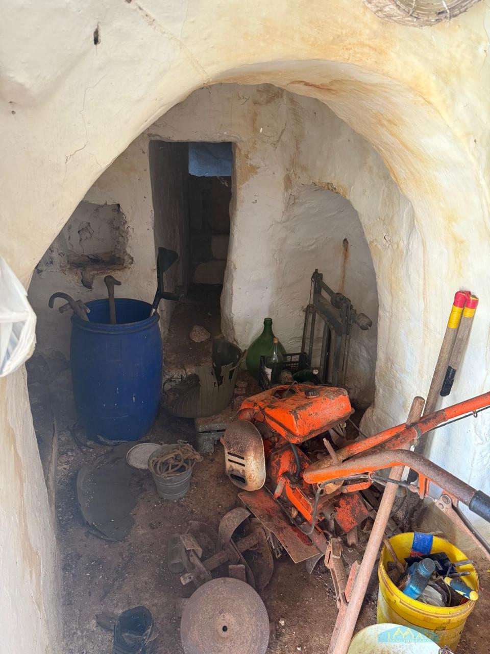 Trullo in Contrada Capece, Francavilla Fontana