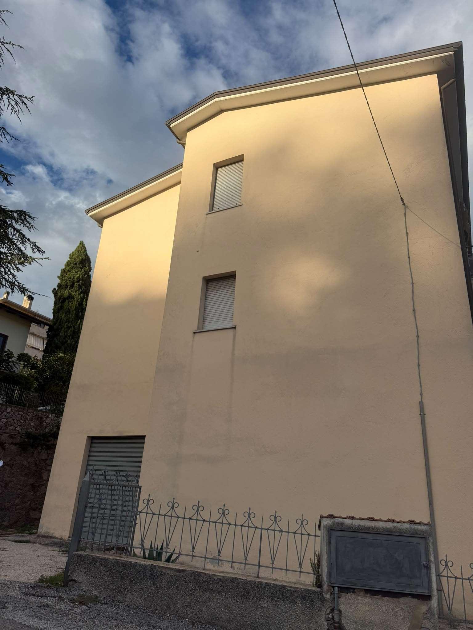Quadrilocale in Via Marche, Nocera Umbra