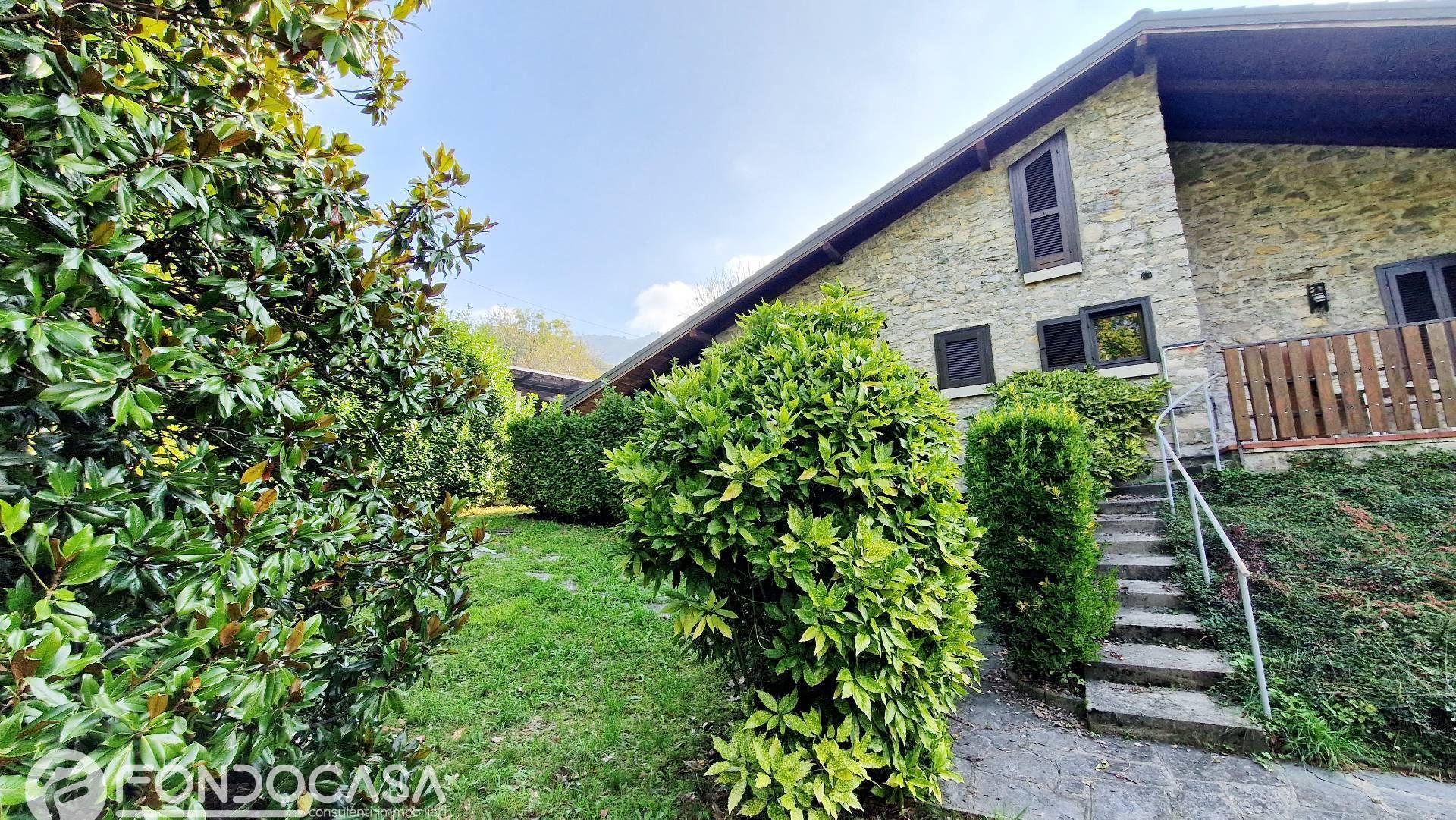 Casa indipendente in Via alle Borghe, Centro Valle Intelvi