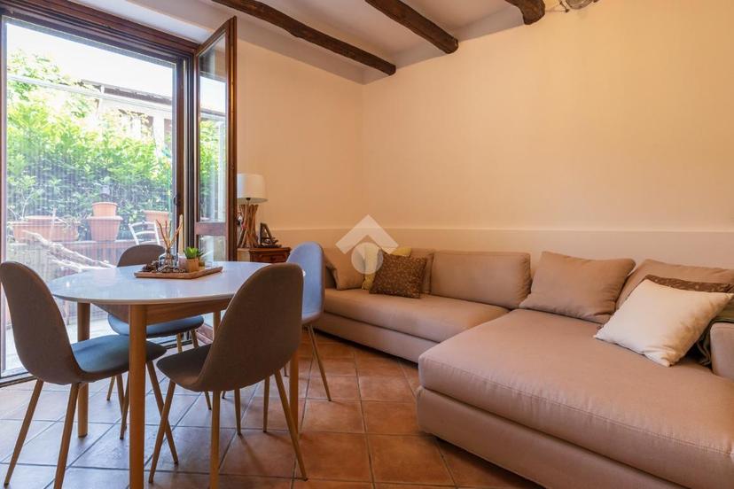 Casa indipendente in Via Italia 36, Marnate — foto 2 di 5