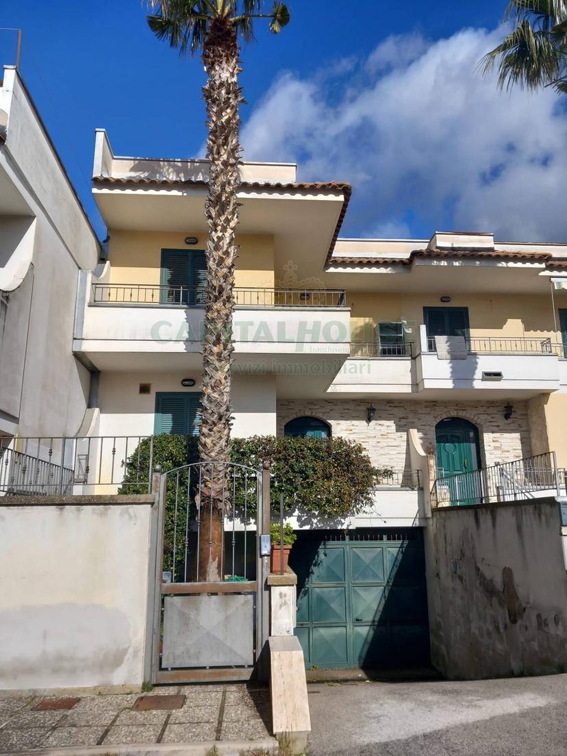 Villa a schiera in Avella, Avella — foto 4 di 5