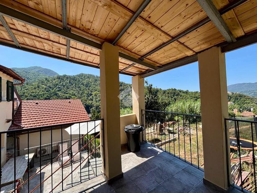 Quadrilocale in Via Bruno Buozzi 4, Sant'Olcese — foto 3 di 5