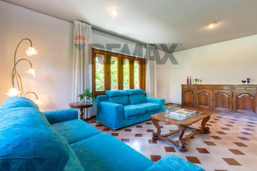 Villa in Via Colleoni 10, Cagliari — foto 2 di 5