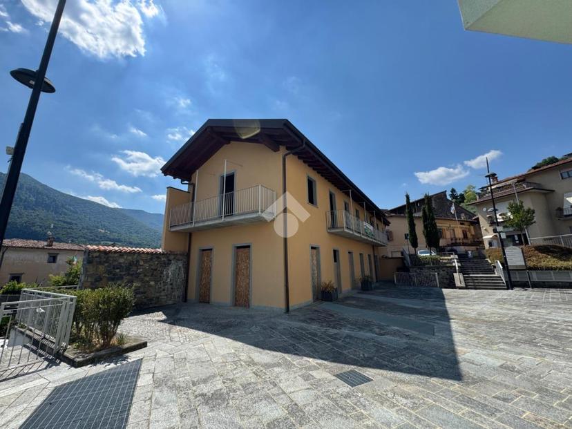 Rustico in Via dei Fantoni, Solto Collina — foto 4 di 5