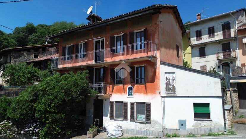 Casa indipendente in Frazione Bulliana 150, Valdilana — foto 5 di 5