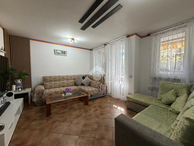 Villa a schiera in Via Fiume 8, Trecate — foto 2 di 5