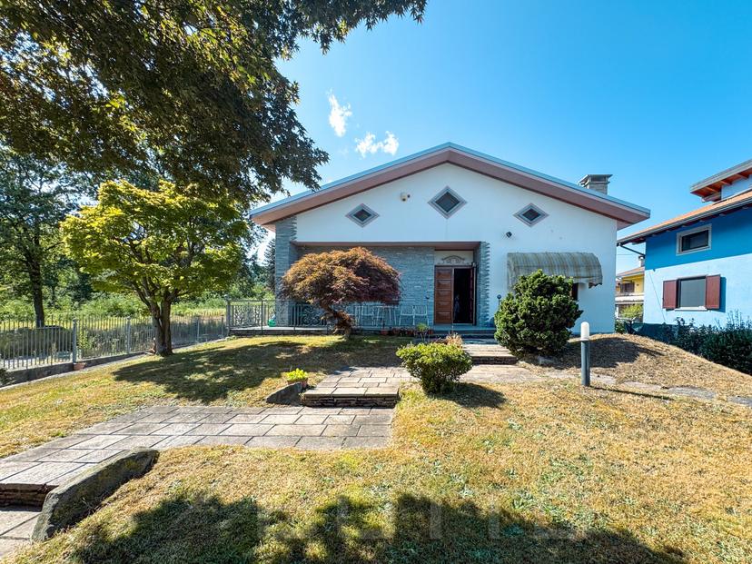 Villa in Via Insorte 46, Gozzano — foto 3 di 5