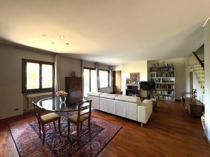 Casa indipendente in Via Caverniga, Sarnico — foto 3 di 5