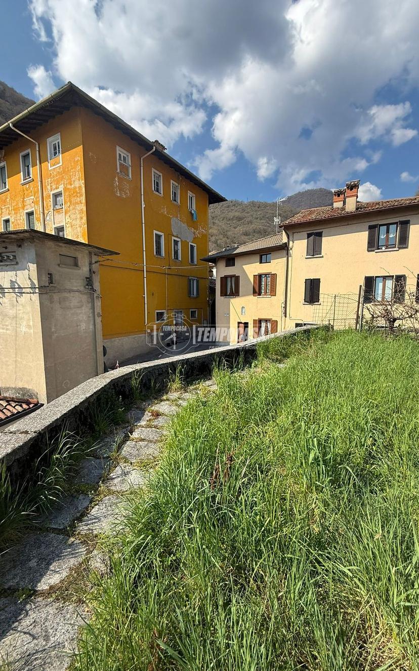 Torre in Via Carpano a, Caslino d'Erba — foto 3 di 5