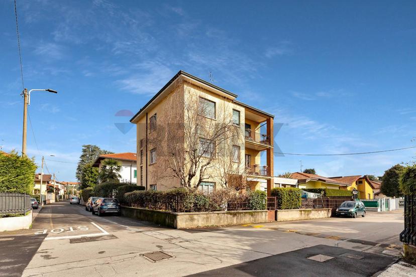 Casa indipendente in Via Custoza 10, Carate Brianza — foto 2 di 5