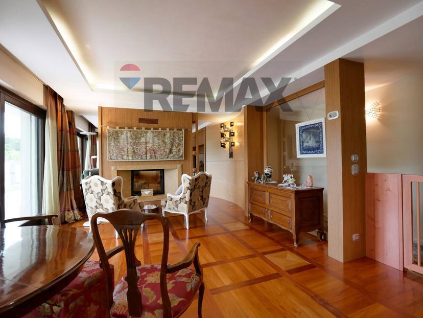 Villa in Via Madonna di Loreto 12, Valenzano — foto 4 di 5