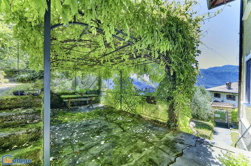 Villa in Via per Poino 1, Abbadia Lariana