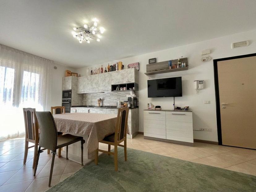 Trilocale in Via Giuseppe Verdi 12, Santa Maria di Sala — foto 2 di 5