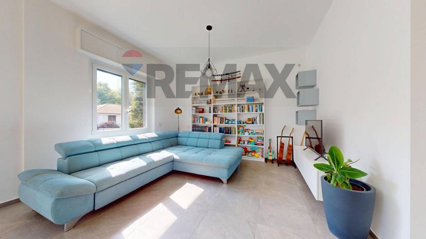 Villa in Via Cardinale Ferrari 35, Cerro Maggiore — foto 2 di 5