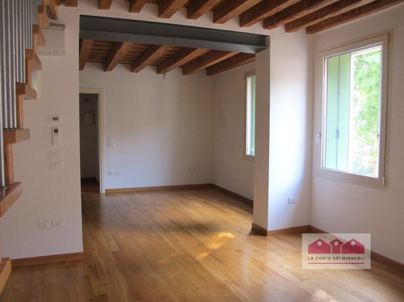 Quadrilocale in Contrà della Piarda 5, Vicenza