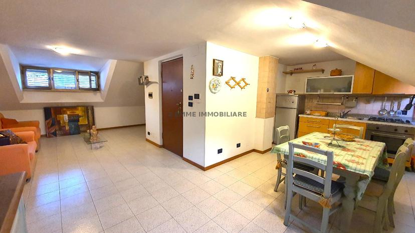 Mansarda in Via Salaria Inferiore 23, Ascoli Piceno — foto 4 di 5