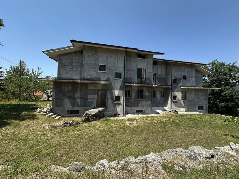 Appartamento in Via Piazza Sant'Antonio Snc, Roccasicura — foto 2 di 5