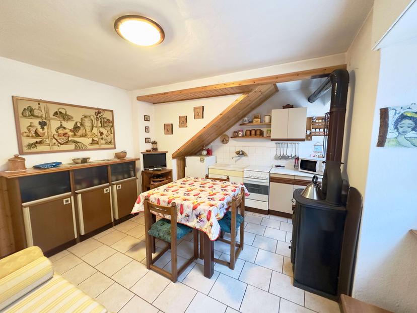 Porzione di casa in Via Vittorio Emanuele  19, Premana — foto 3 di 5